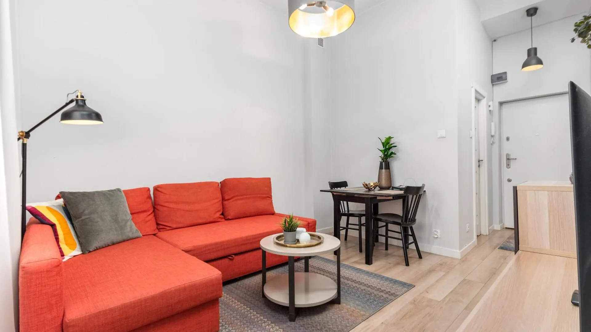 Traugutta 3 By Homeprime Warsaw